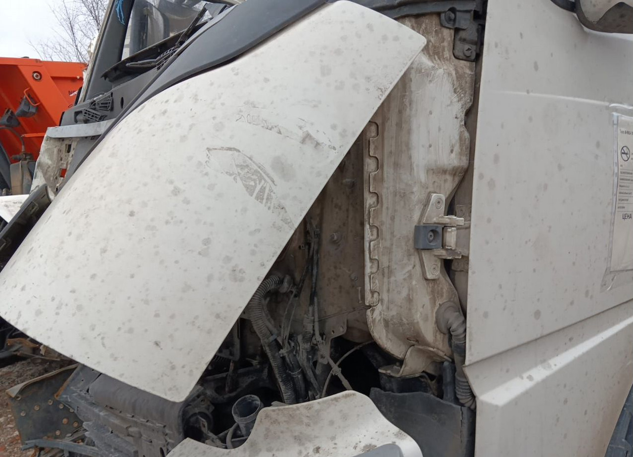 Тягач Volvo FM: фото 20