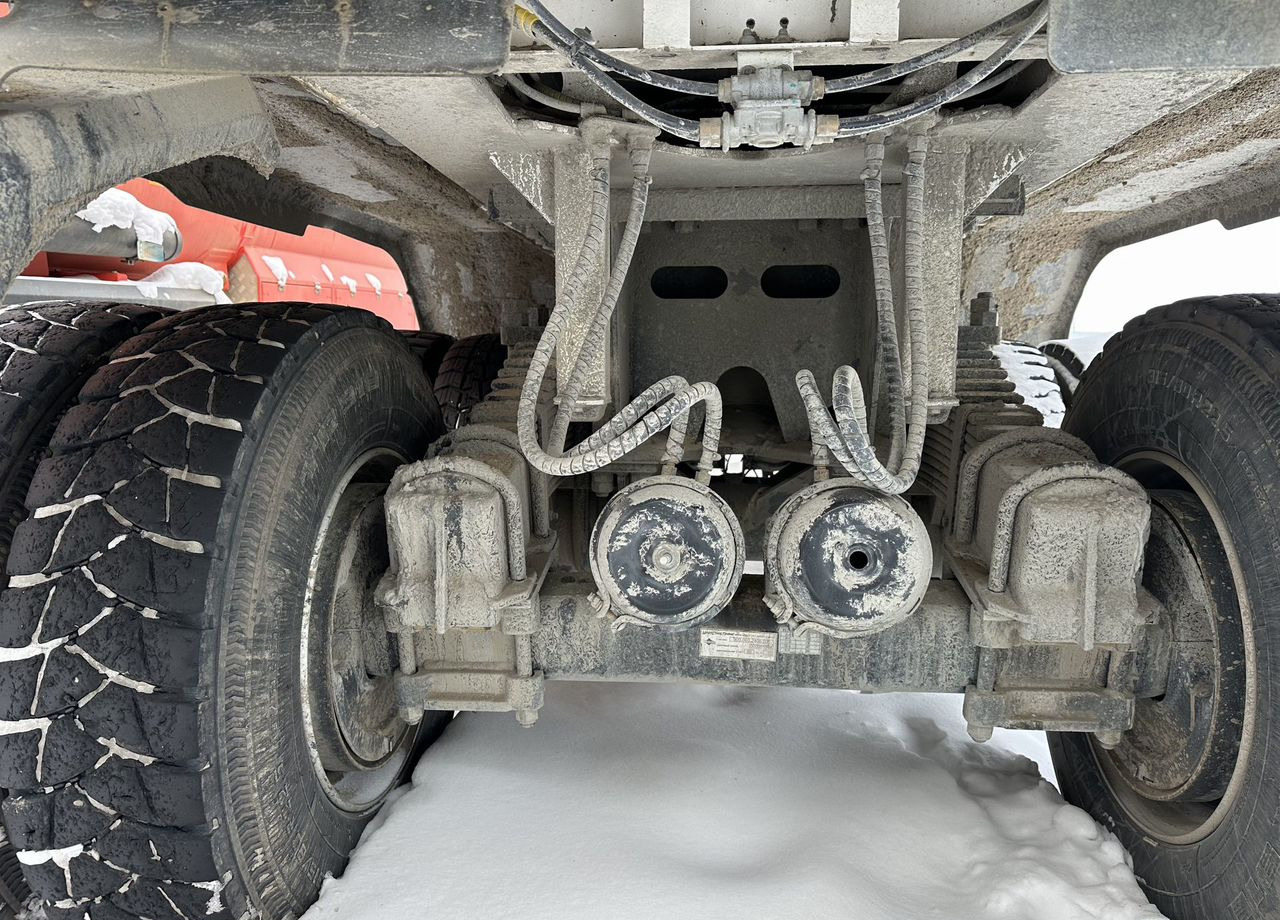 Полуприцеп-цистерна УралСпецТранс 94657L-A2-06: фото 21