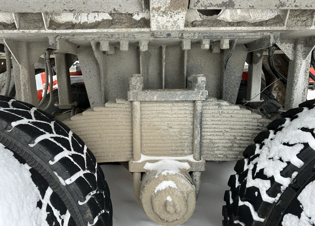 Полуприцеп-цистерна УралСпецТранс 94657L-A2-06: фото 24