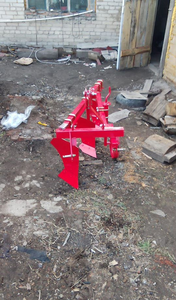 1L 3-20 - Плуг: фото 2 1L 3-20 - Плуг: фото 2