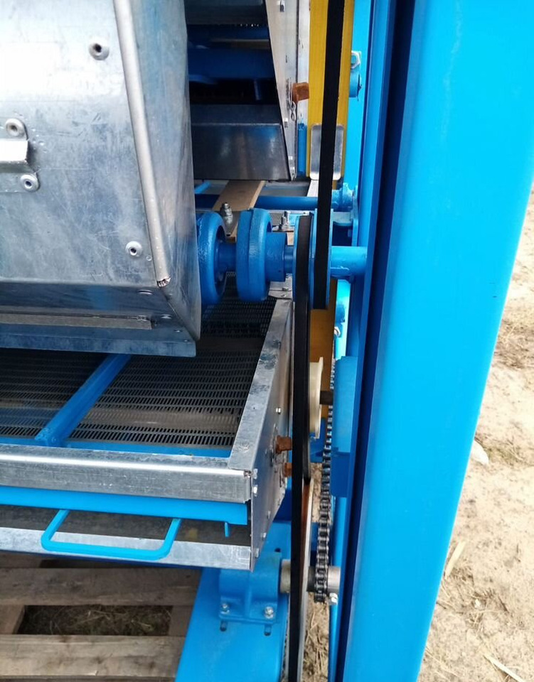 Воронежсельмаш ЗВС-20А - Зерноочистительная машина: фото 4 Воронежсельмаш ЗВС-20А - Зерноочистительная машина: фото 4