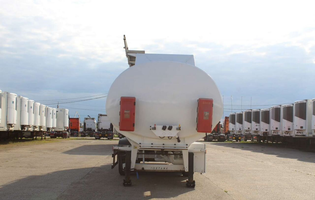 Foxtank 877721 - Полуприцеп-цистерна: фото 2 Foxtank 877721 - Полуприцеп-цистерна: фото 2