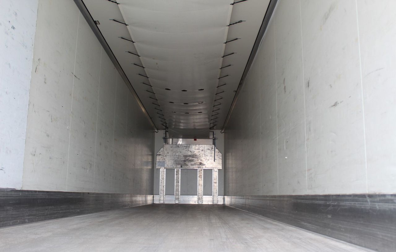 Полуприцеп-рефрижератор Krone Cool Liner: фото 9 Полуприцеп-рефрижератор Krone Cool Liner: фото 9