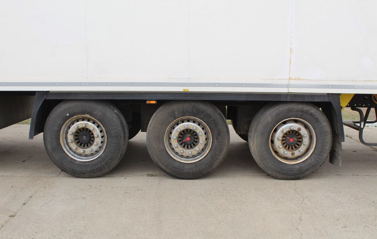 Полуприцеп-рефрижератор Krone Cool Liner: фото 10 Полуприцеп-рефрижератор Krone Cool Liner: фото 10