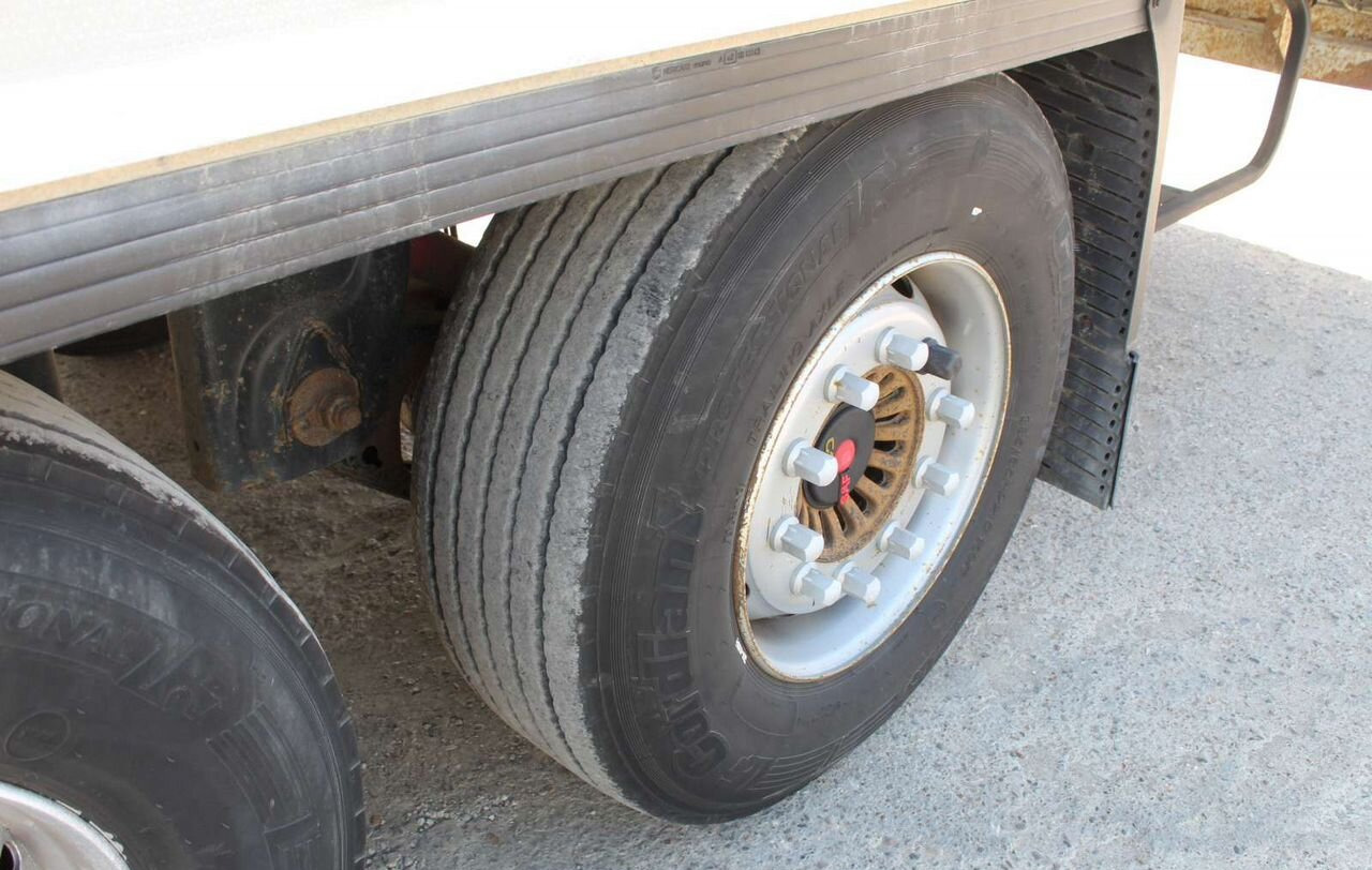 Полуприцеп-рефрижератор Krone Cool Liner: фото 12 Полуприцеп-рефрижератор Krone Cool Liner: фото 12