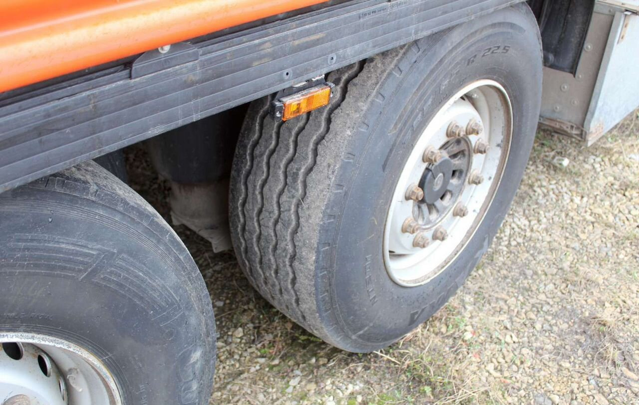 Тентованный полуприцеп Krone SD: фото 12 Тентованный полуприцеп Krone SD: фото 12