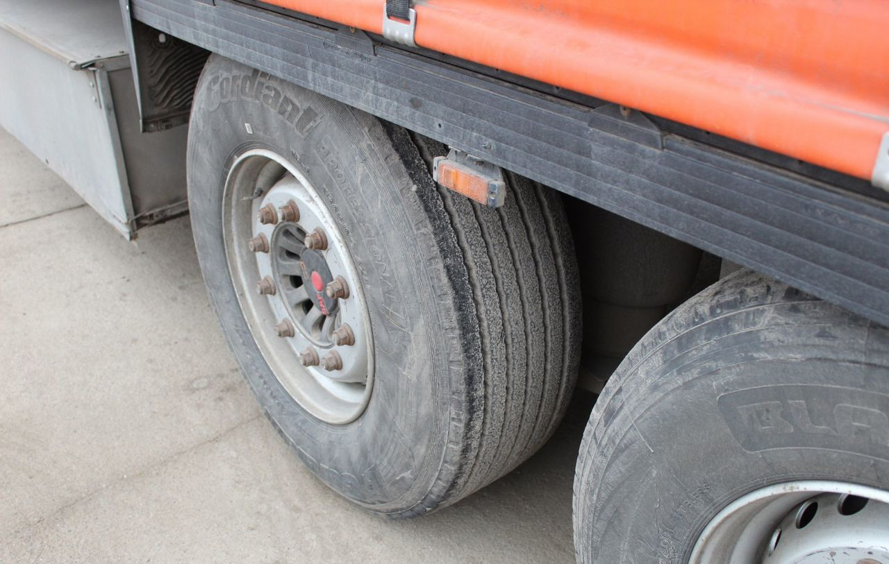 Тентованный полуприцеп Krone SD: фото 11