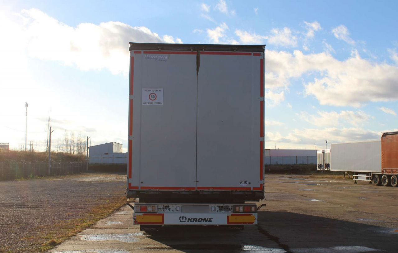 Тентованный полуприцеп Krone SD: фото 6 Тентованный полуприцеп Krone SD: фото 6