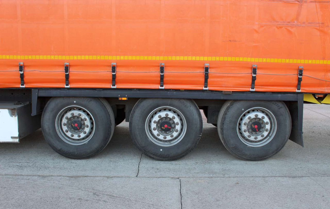 Тентованный полуприцеп Krone SD: фото 10