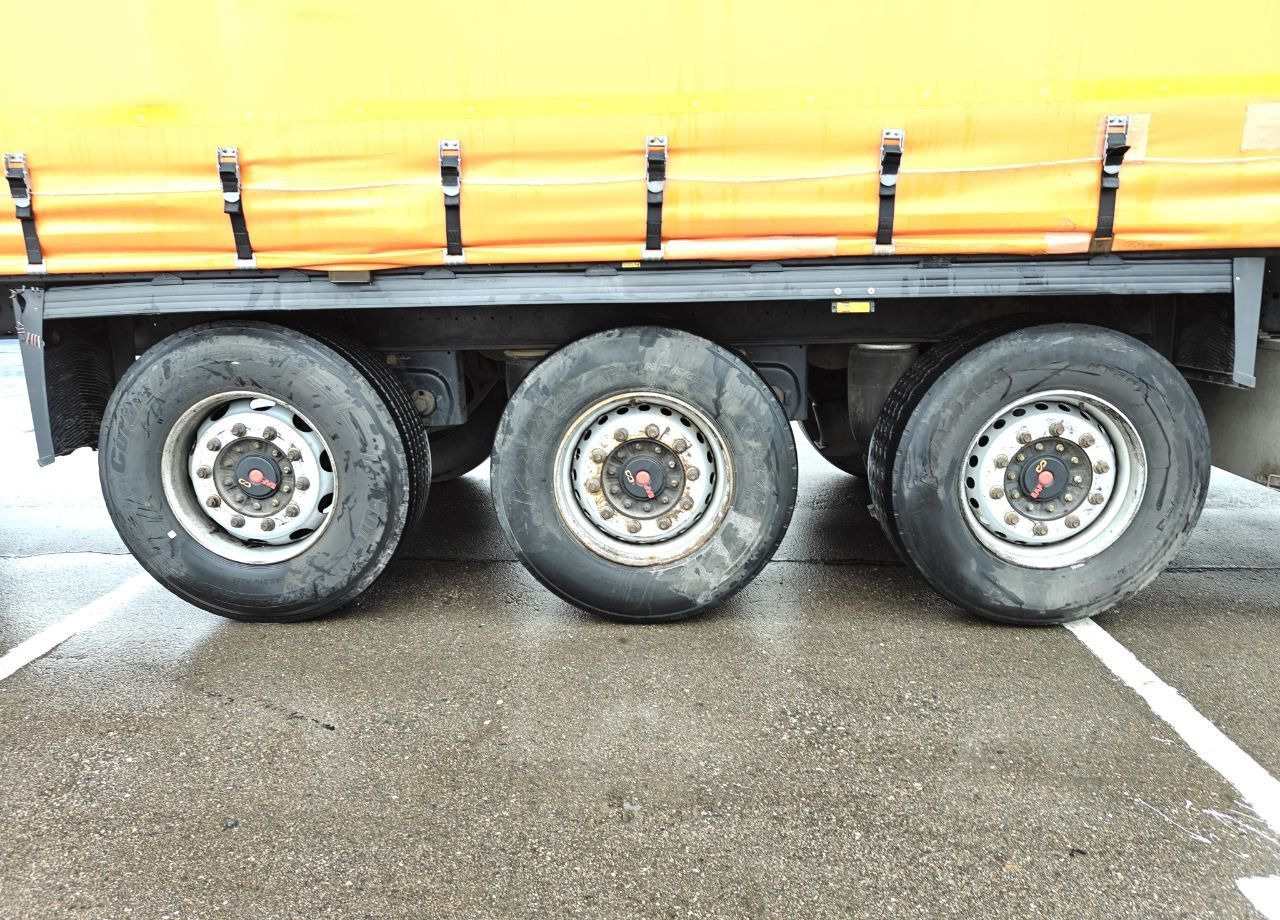 Тентованный полуприцеп Krone SD: фото 10