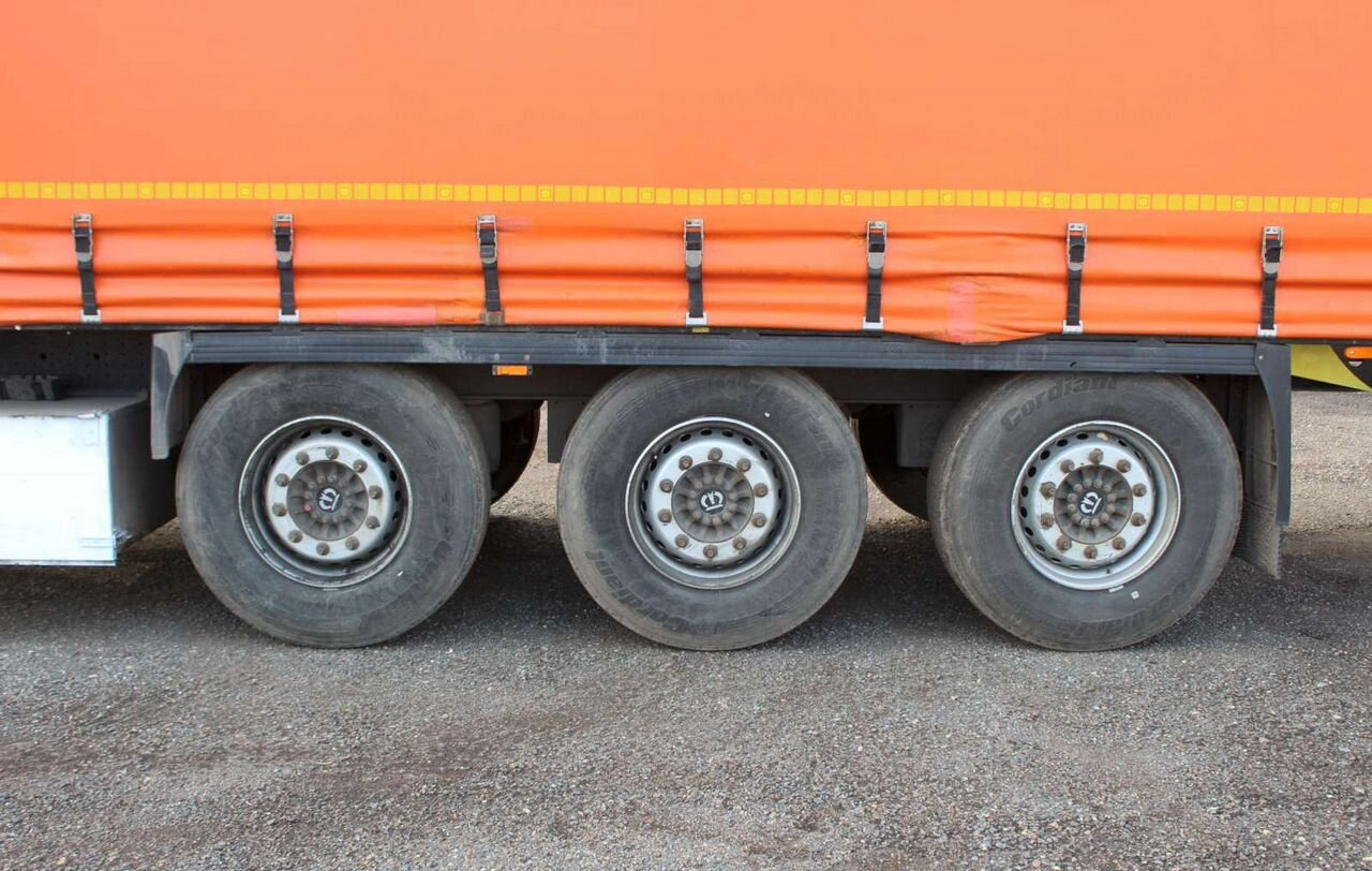 Тентованный полуприцеп Krone SD: фото 13