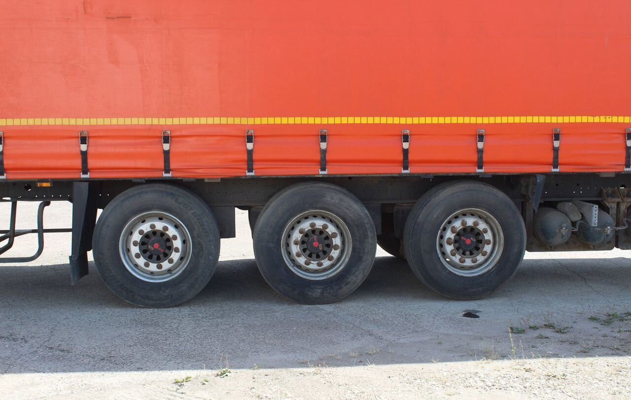 Тентованный полуприцеп Krone SD: фото 10 Тентованный полуприцеп Krone SD: фото 10