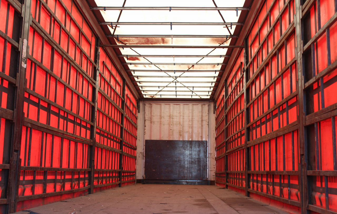 Тентованный полуприцеп Krone SD: фото 9 Тентованный полуприцеп Krone SD: фото 9