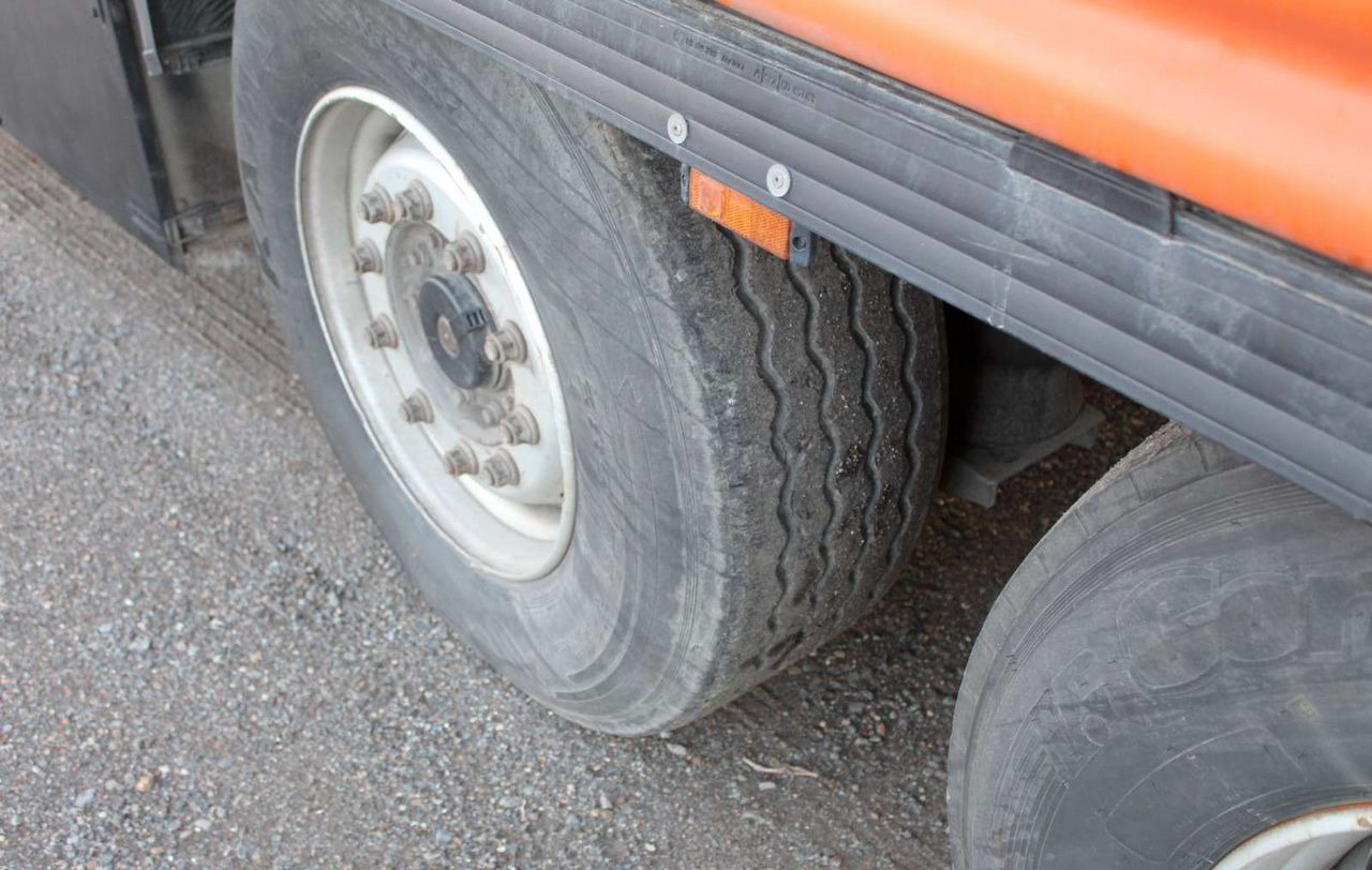 Тентованный полуприцеп Krone SD: фото 14