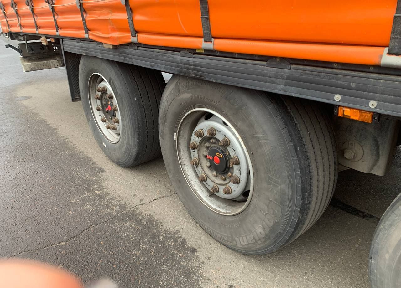 Тентованный полуприцеп Krone SD: фото 9