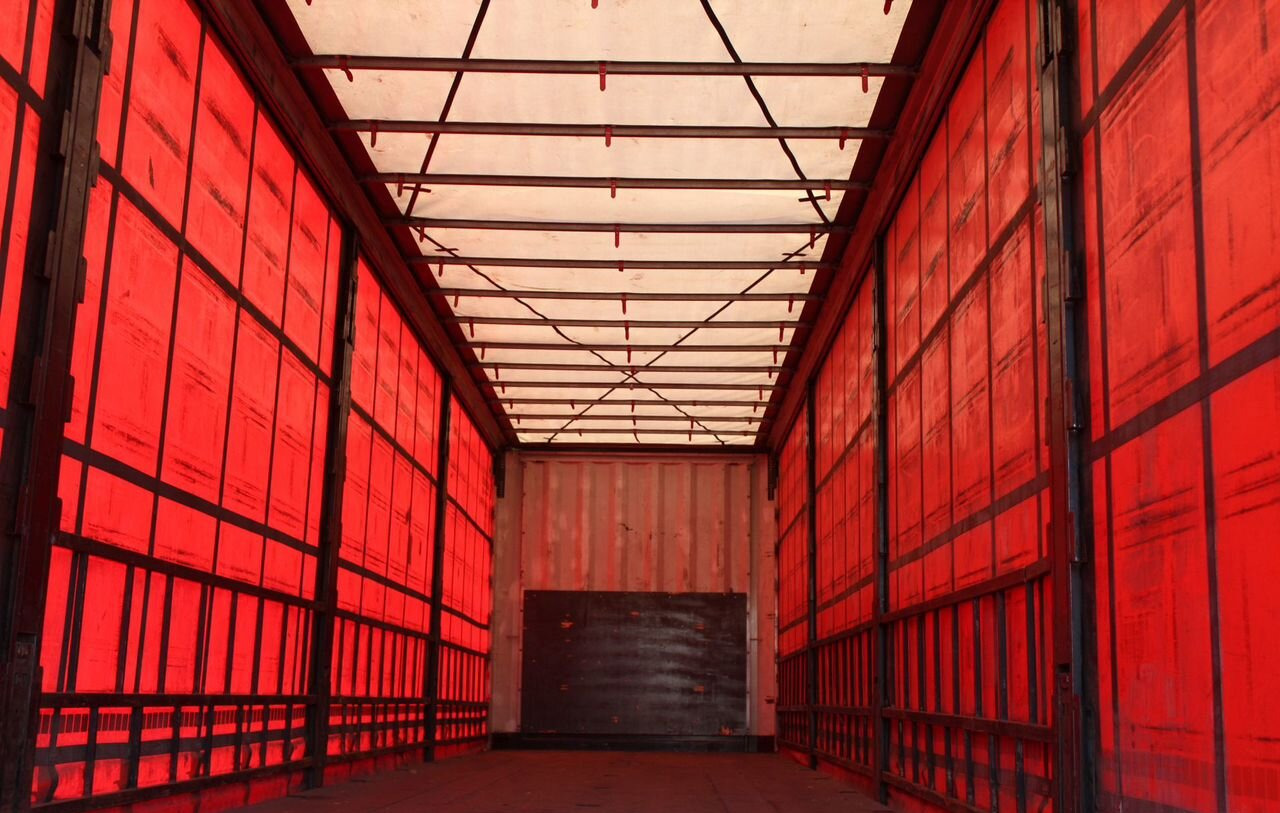 Тентованный полуприцеп Krone SD: фото 9 Тентованный полуприцеп Krone SD: фото 9