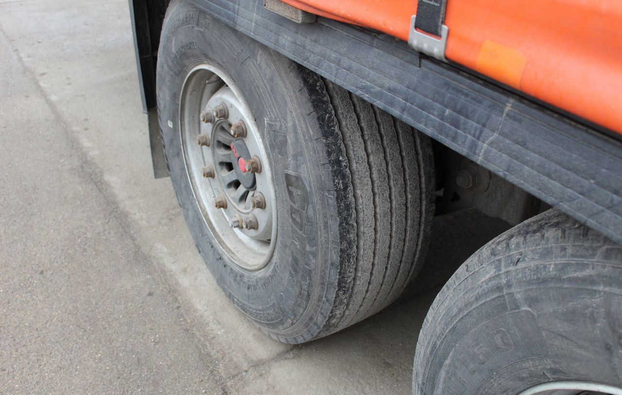 Тентованный полуприцеп Krone SD: фото 14