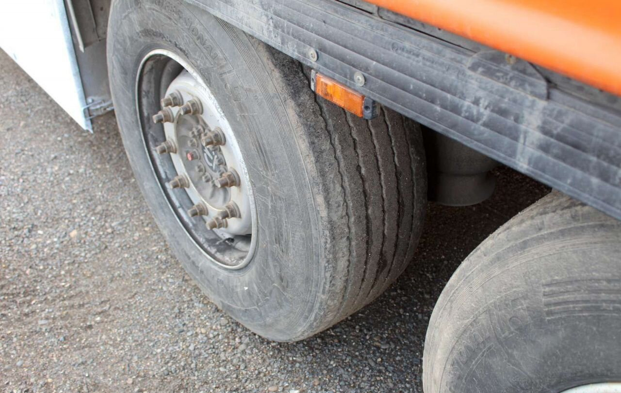 Тентованный полуприцеп Krone SD: фото 15