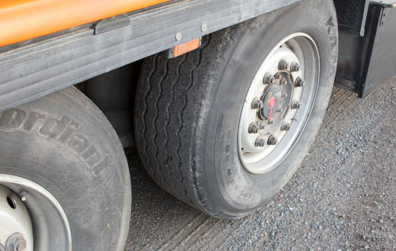 Тентованный полуприцеп Krone SD: фото 11