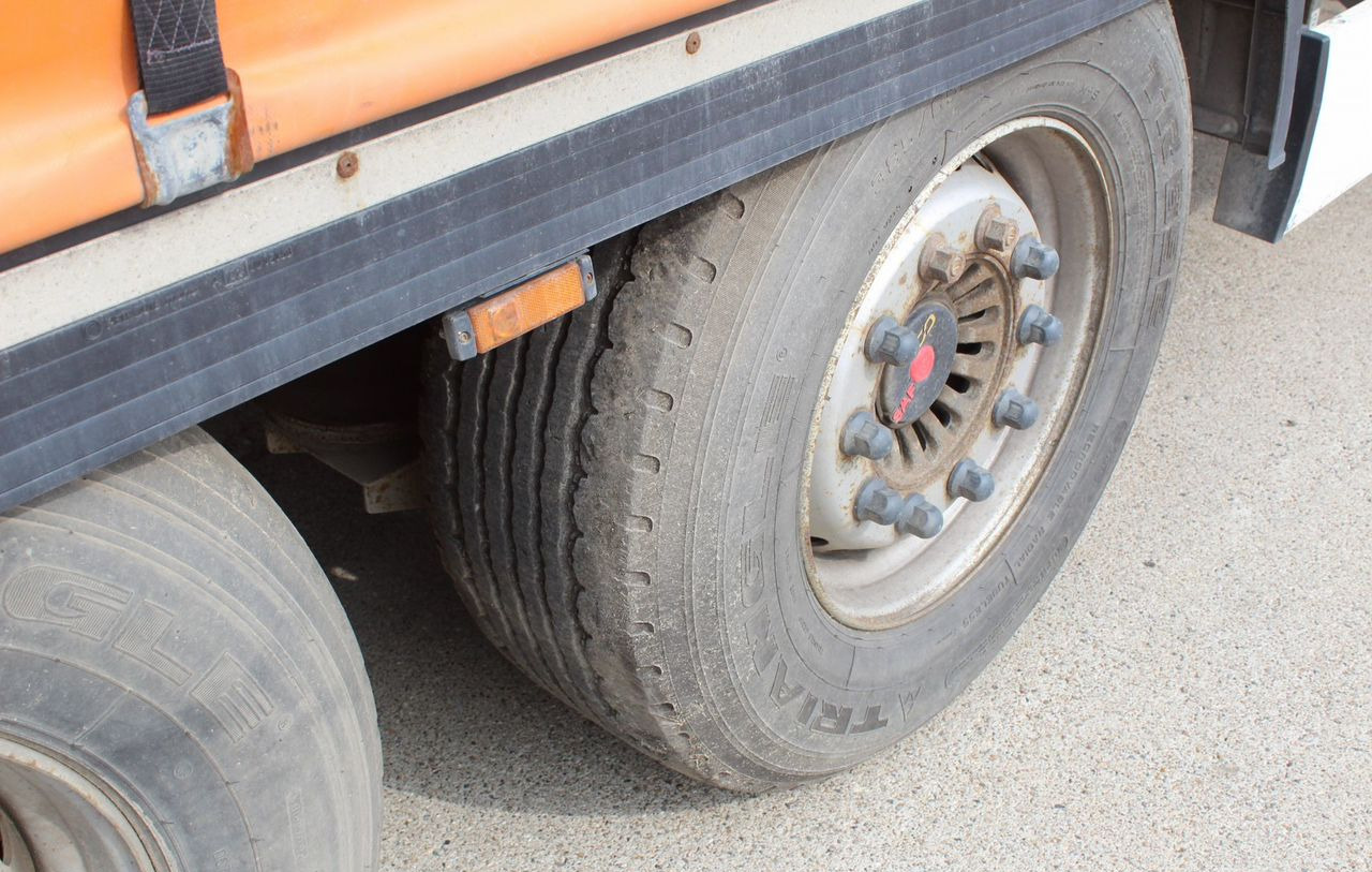 Тентованный полуприцеп Krone SD: фото 15 Тентованный полуприцеп Krone SD: фото 15