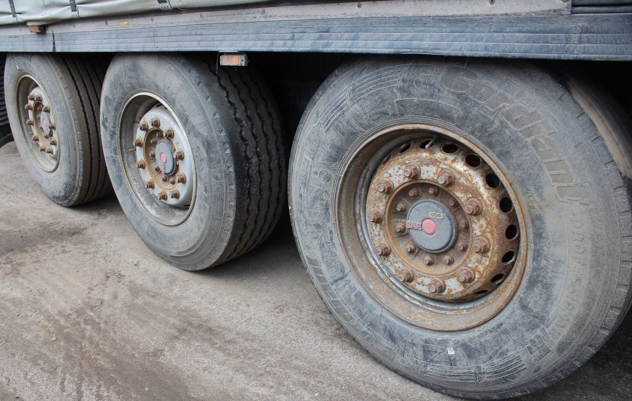 Тентованный полуприцеп Krone SD: фото 9