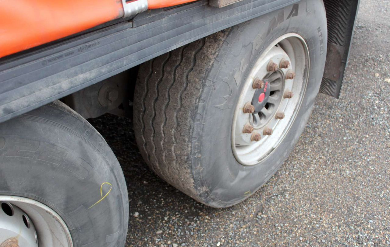 Тентованный полуприцеп Krone SD: фото 14