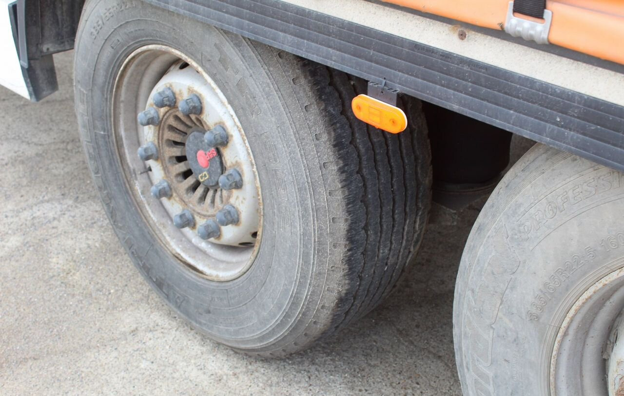 Тентованный полуприцеп Krone SD: фото 11 Тентованный полуприцеп Krone SD: фото 11