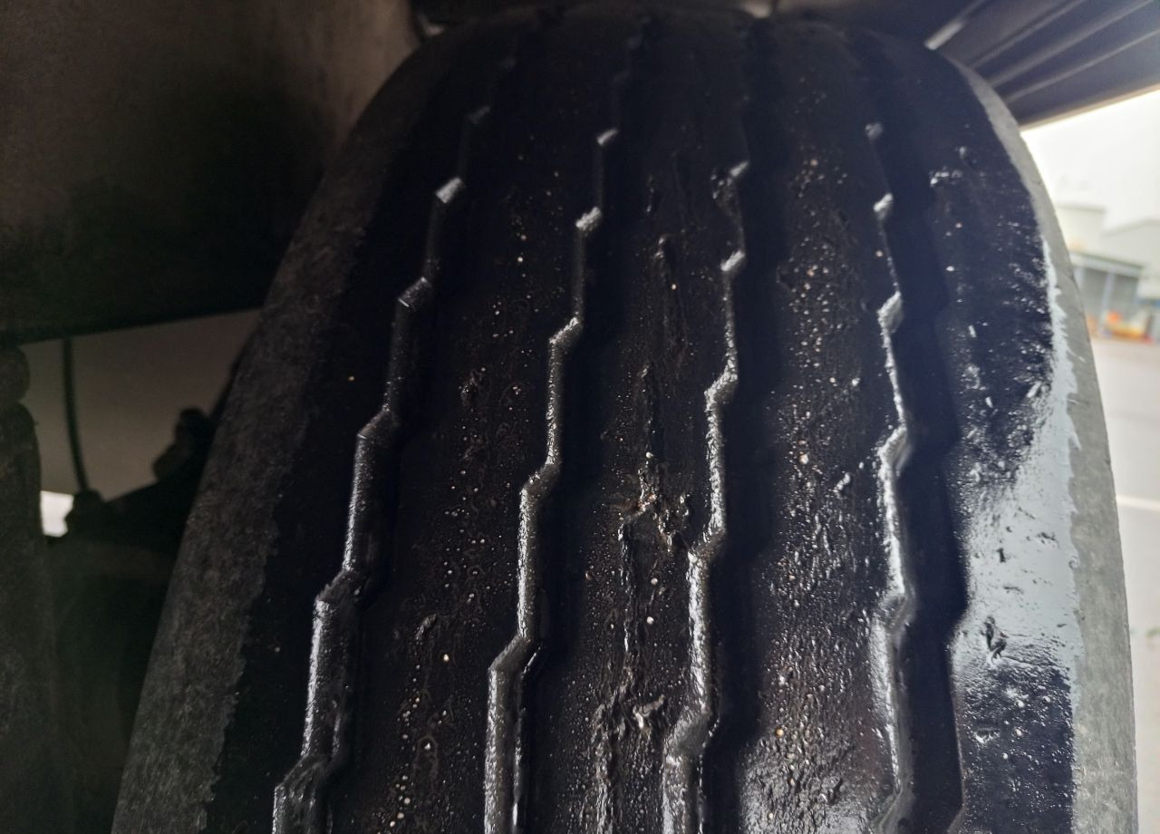 Тентованный полуприцеп Krone SD: фото 10 Тентованный полуприцеп Krone SD: фото 10