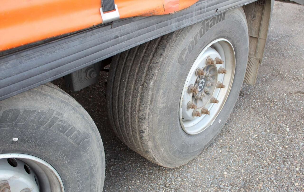 Тентованный полуприцеп Krone SD: фото 14