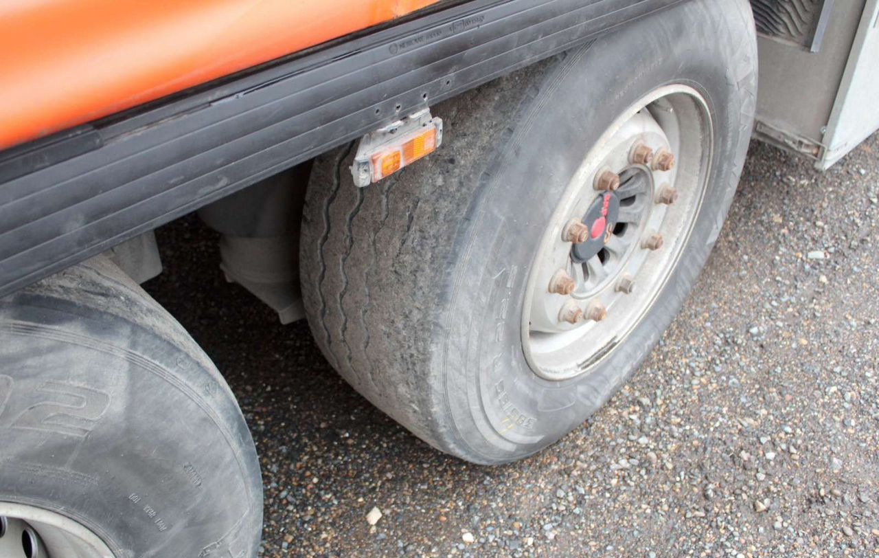 Тентованный полуприцеп Krone SD: фото 12