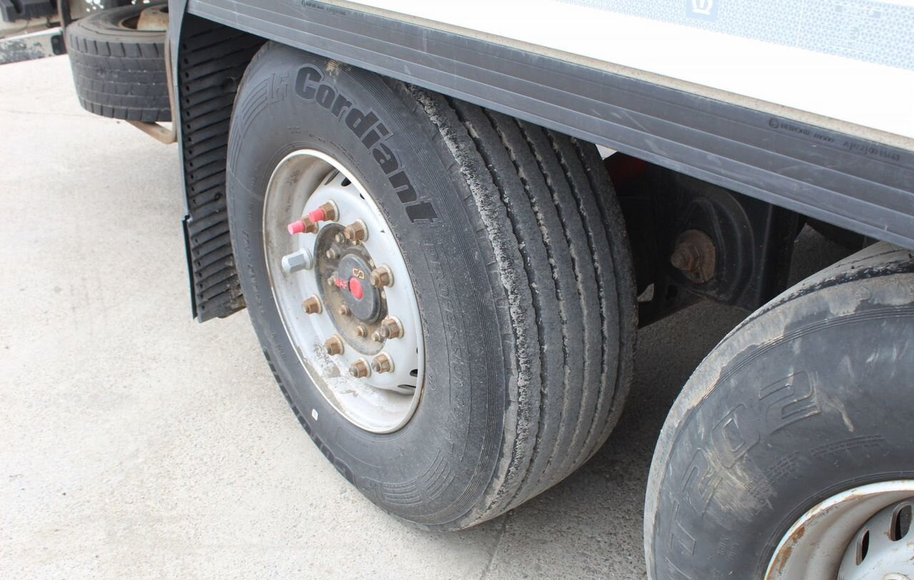 Полуприцеп-рефрижератор Krone SD: фото 11 Полуприцеп-рефрижератор Krone SD: фото 11