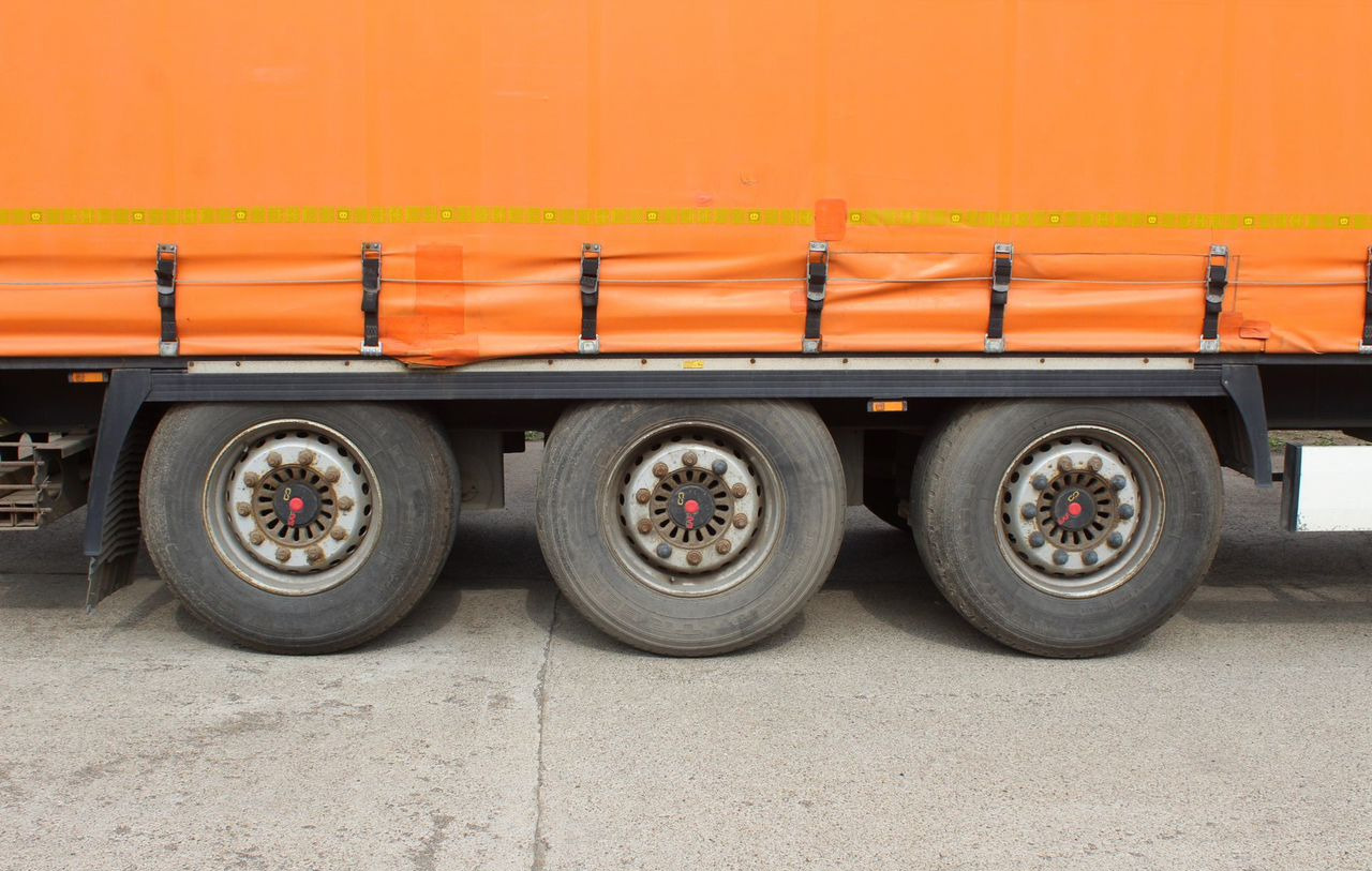 Тентованный полуприцеп Krone SD: фото 13 Тентованный полуприцеп Krone SD: фото 13