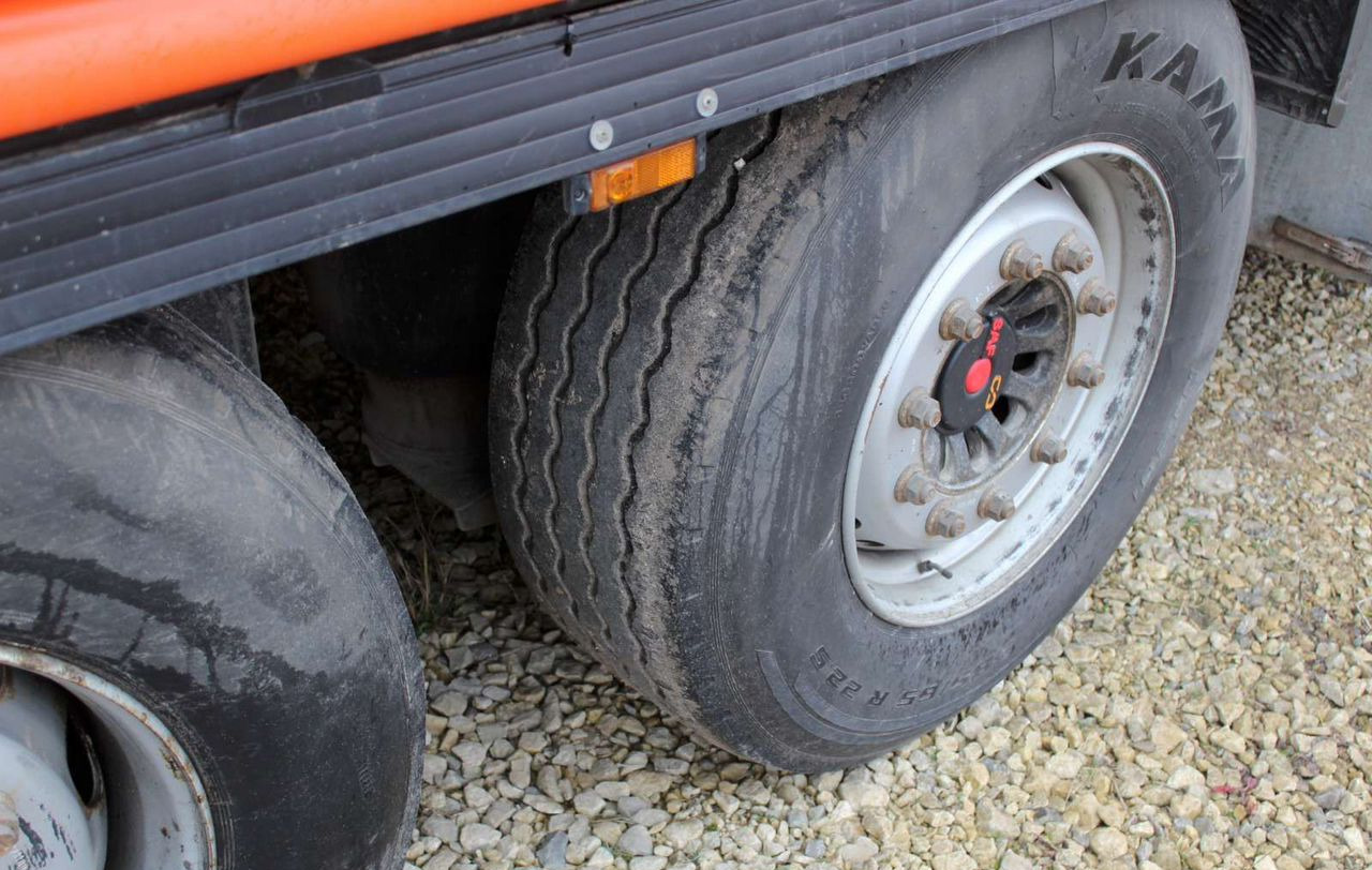 Тентованный полуприцеп Krone SD: фото 10