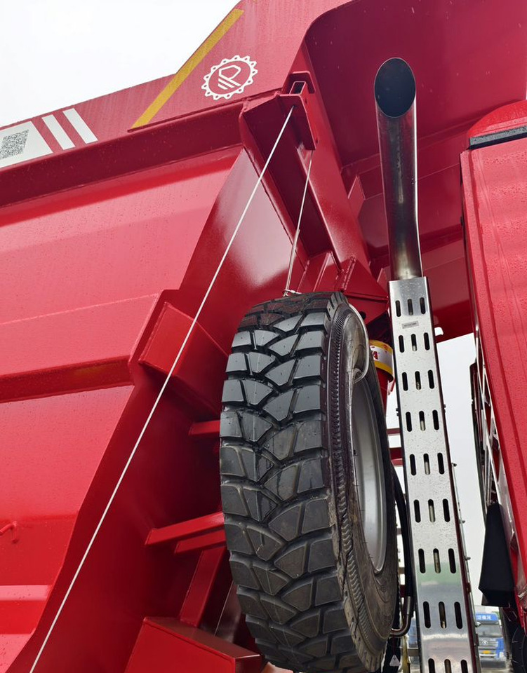 Новый Самосвал SITRAK C7H: фото 15