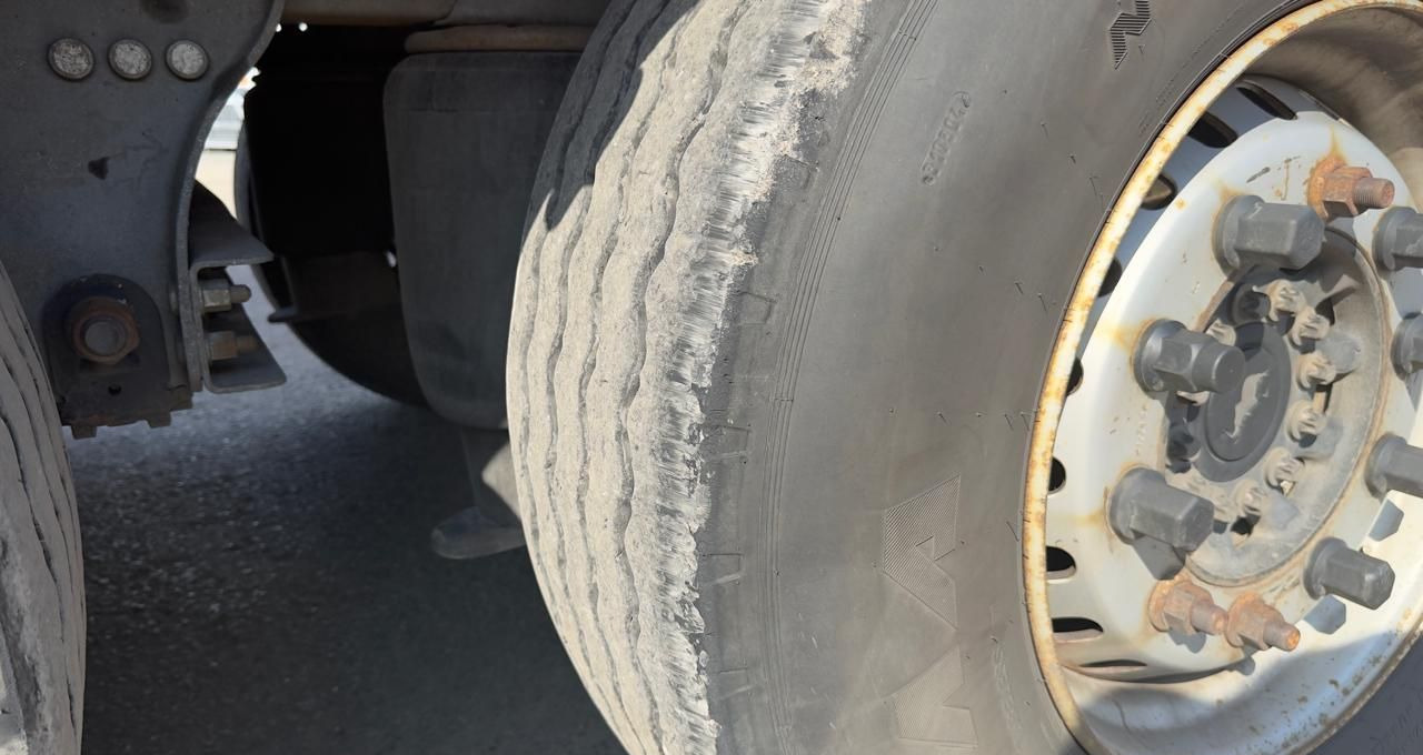 Тентованный полуприцеп Schmitz Cargobull 9084: фото 10