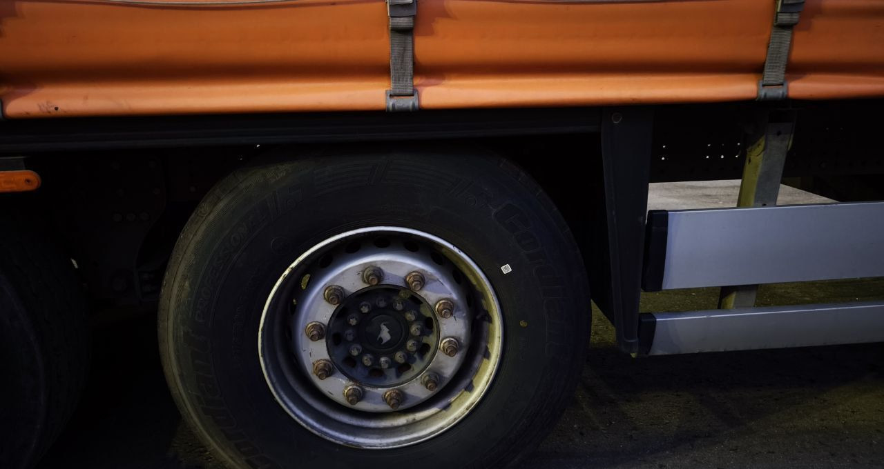 Тентованный полуприцеп Schmitz Cargobull 9084: фото 9