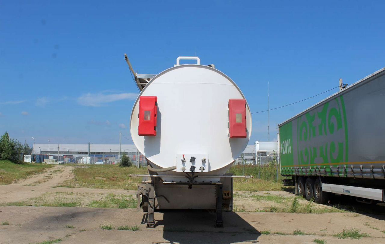 Техникс 914204 - Полуприцеп-цистерна: фото 2 Техникс 914204 - Полуприцеп-цистерна: фото 2