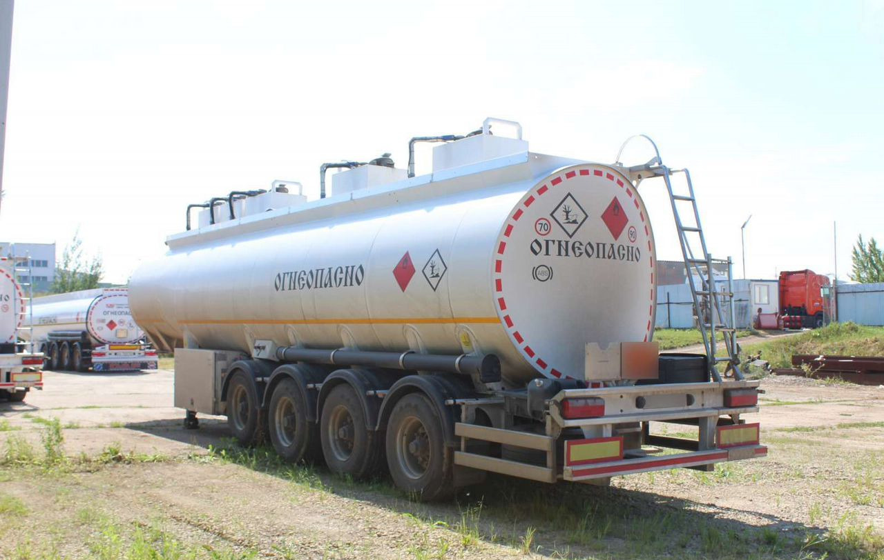 Техникс 914204 - Полуприцеп-цистерна: фото 5 Техникс 914204 - Полуприцеп-цистерна: фото 5