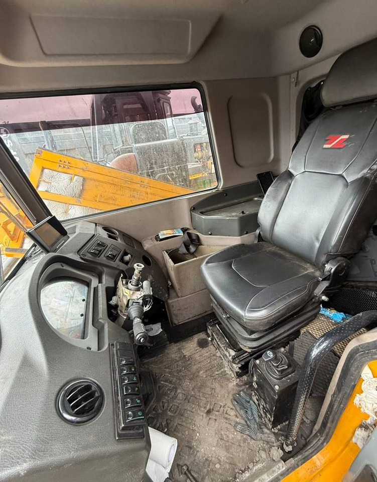 Карьерный самосвал Tonly TLD93B: фото 8 Карьерный самосвал Tonly TLD93B: фото 8