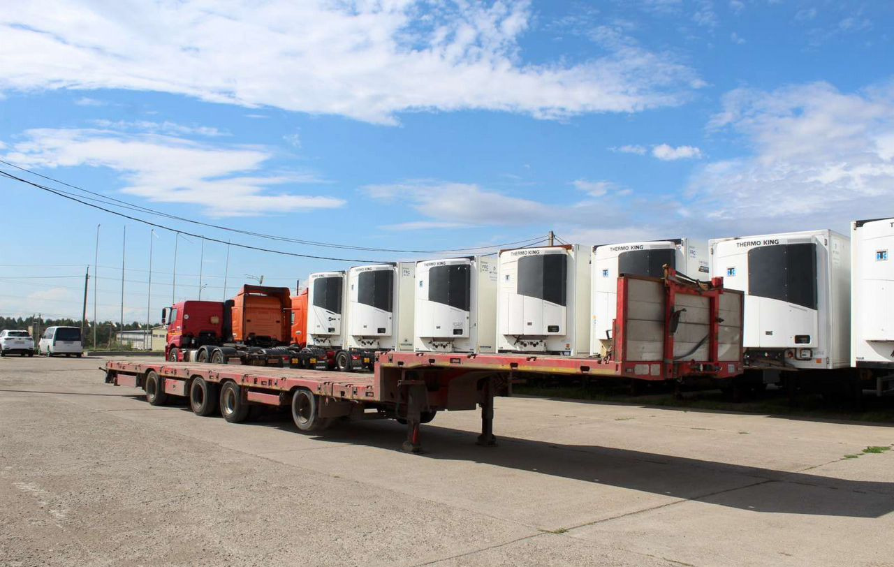 Тверьстроймаш 99394 - Низкорамный полуприцеп: фото 1 Тверьстроймаш 99394 - Низкорамный полуприцеп: фото 1