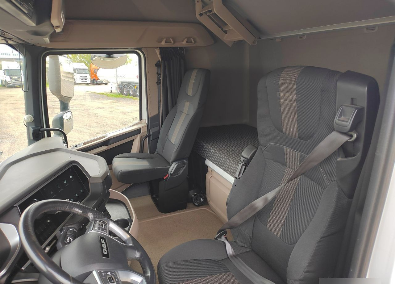 Тягач DAF XG: фото 9 Тягач DAF XG: фото 9