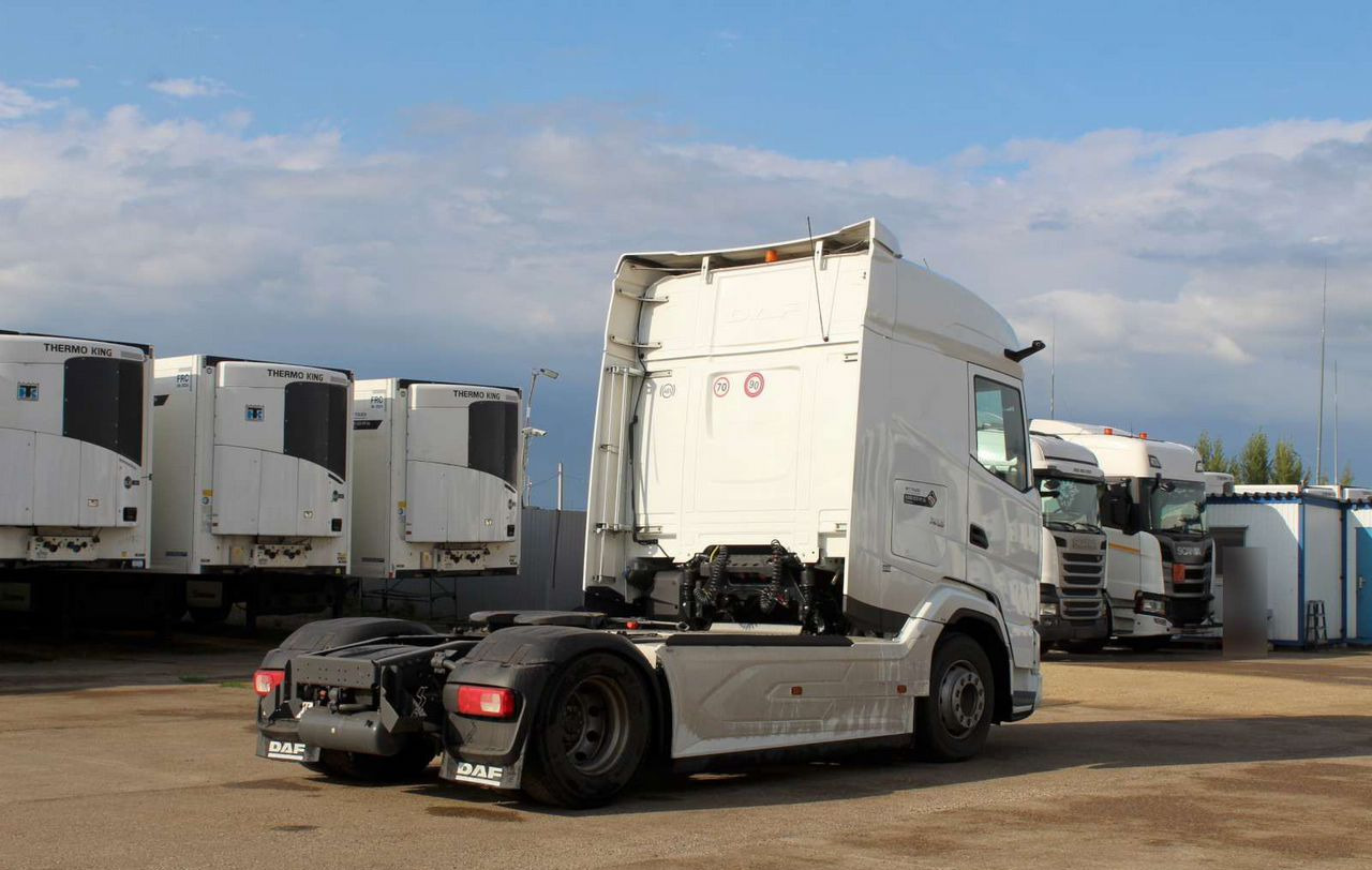 Тягач DAF XG: фото 7