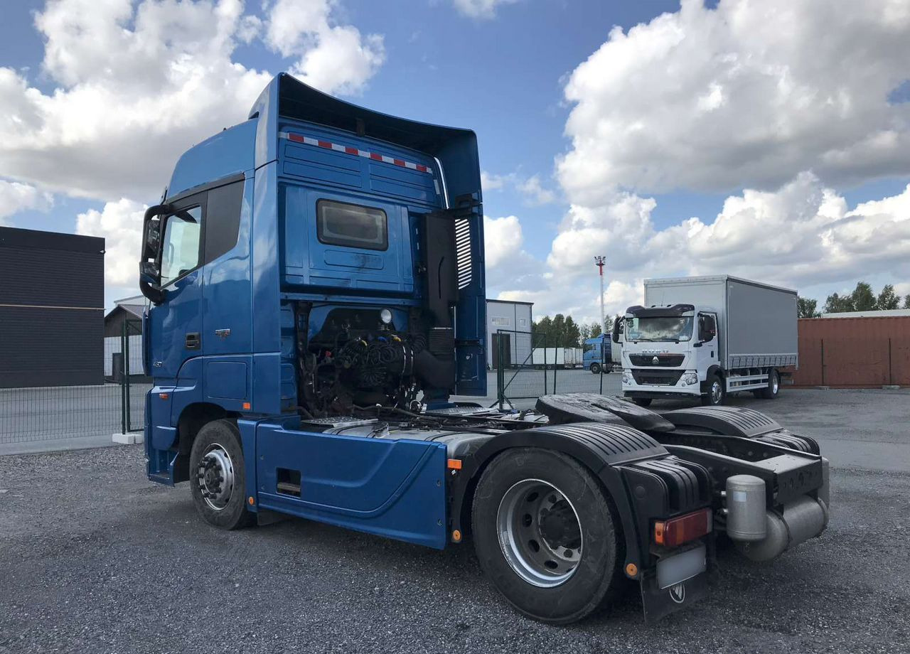 Foton Auman EST A - Тягач: фото 5 Foton Auman EST A - Тягач: фото 5