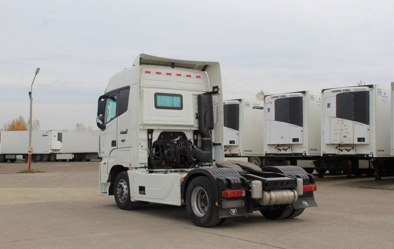 Foton Auman EST A - Тягач: фото 5 Foton Auman EST A - Тягач: фото 5