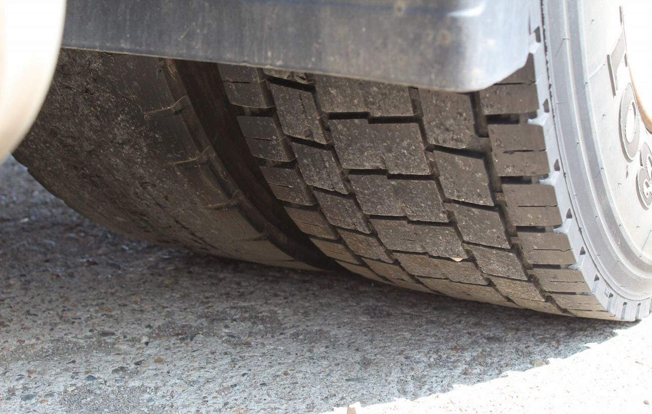 Тягач КАМАЗ 5490: фото 13