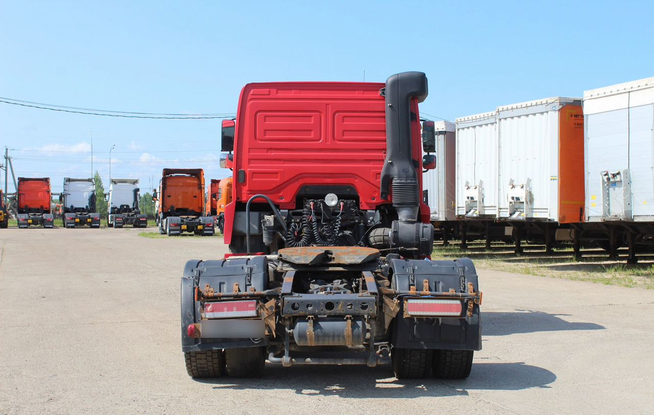 Тягач КАМАЗ 5490: фото 6