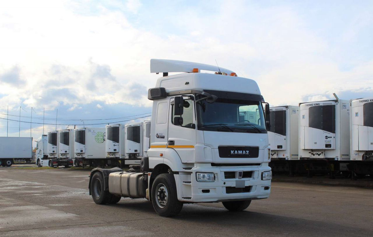 КАМАЗ 5490 - Тягач: фото 1 КАМАЗ 5490 - Тягач: фото 1