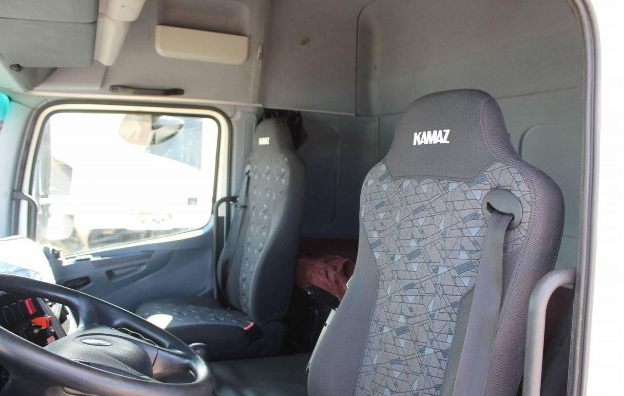 Тягач КАМАЗ 5490: фото 9 Тягач КАМАЗ 5490: фото 9