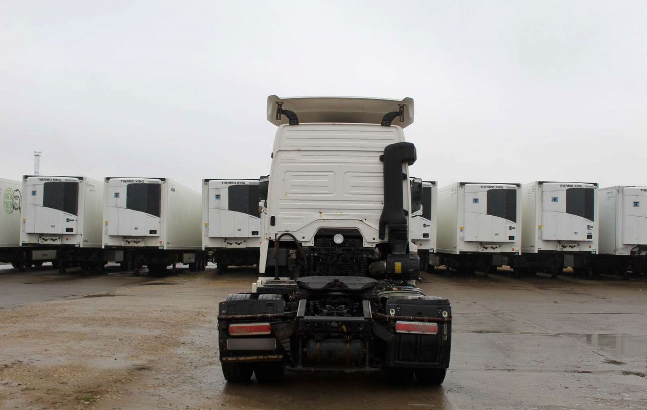 Тягач КАМАЗ 5490: фото 6