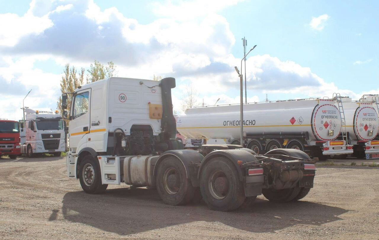 КАМАЗ 65806 - Тягач: фото 5 КАМАЗ 65806 - Тягач: фото 5